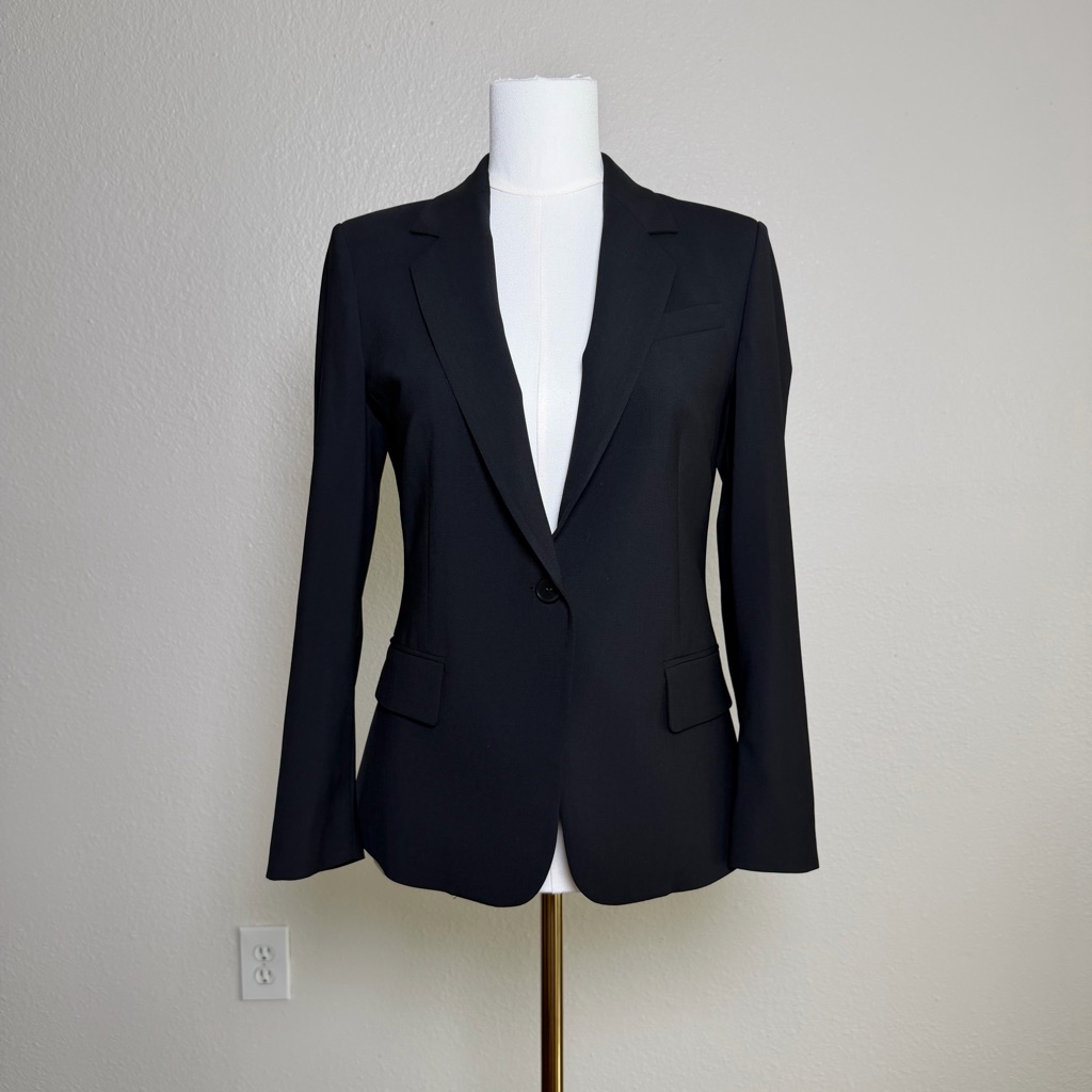 Theory Black Single-Button Blazer (Like New - Size 4)